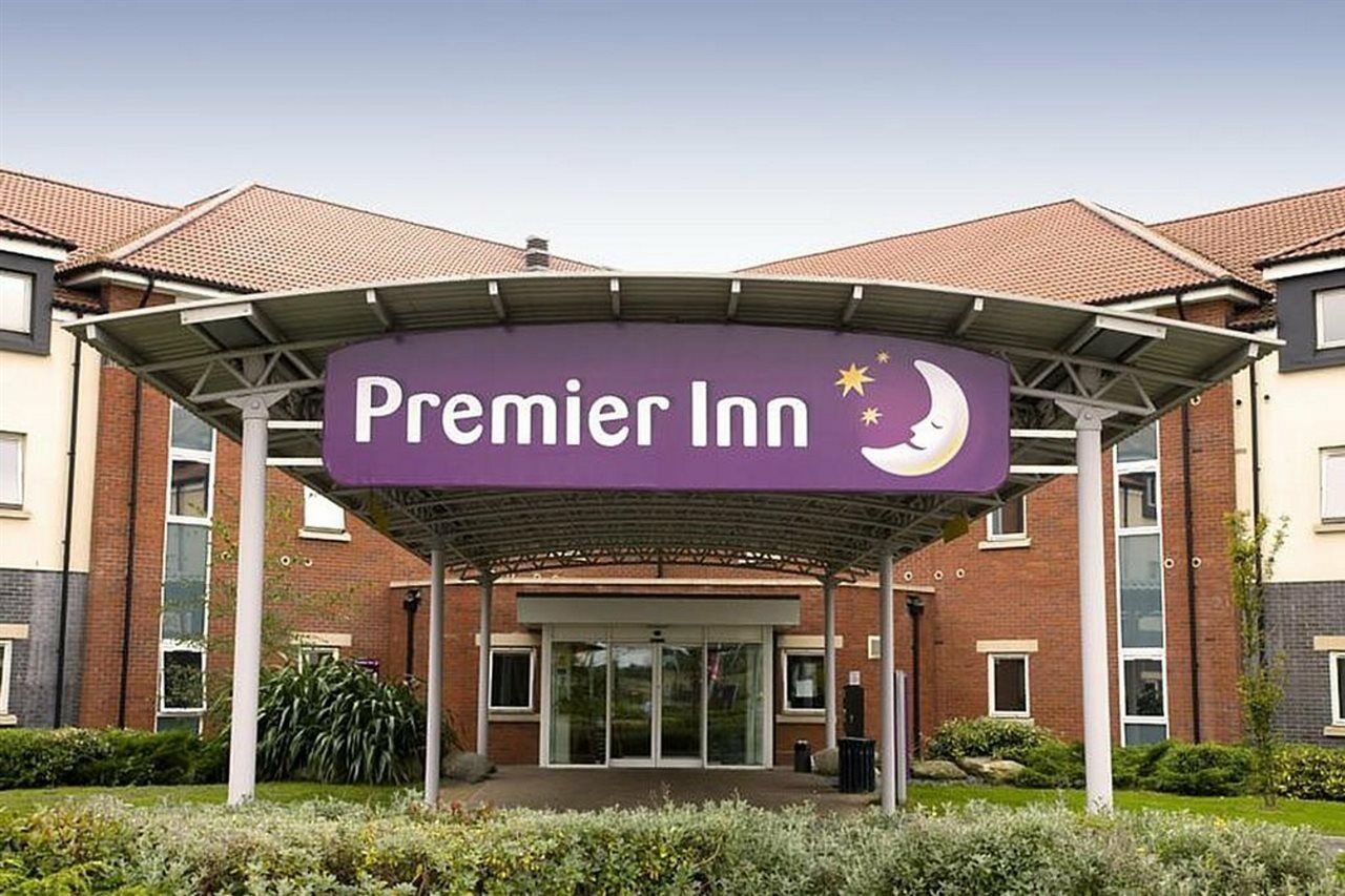 Premier Inn London Heathrow M4/J4 Hillingdon Bagian luar foto